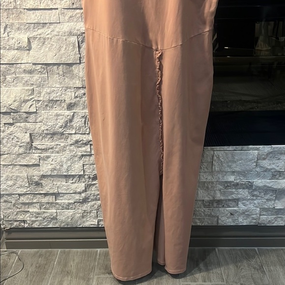 Cleo + Wolf Blush/Tan Maxi Summer dress with lace trim accent size Large - Picture 5 of 11